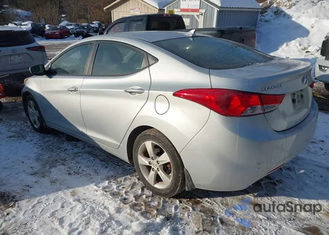 2013 Hyundai Elantra Gls/Limited z USA, uszkodzony, nr VIN 5NPDH4AE4DH168003